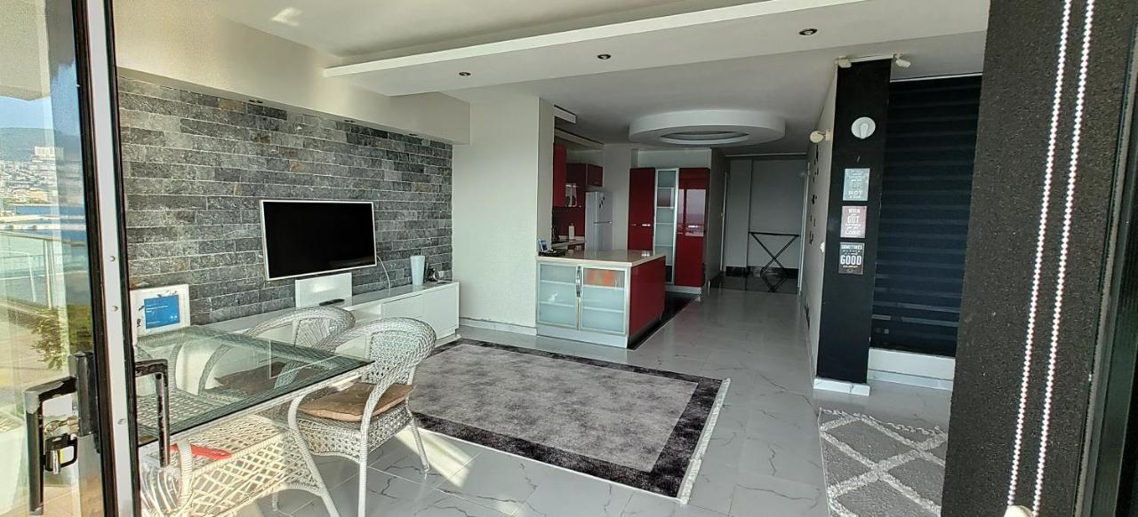 Ferienwohnung Amazing Seaview Flat Kusadası Exterior foto
